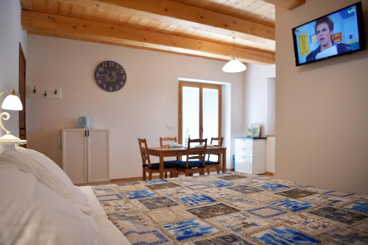 Casa Montefiore 13 Iris Lt Nella Tranquilla Campagna Marchigiana 안코나 외부 사진