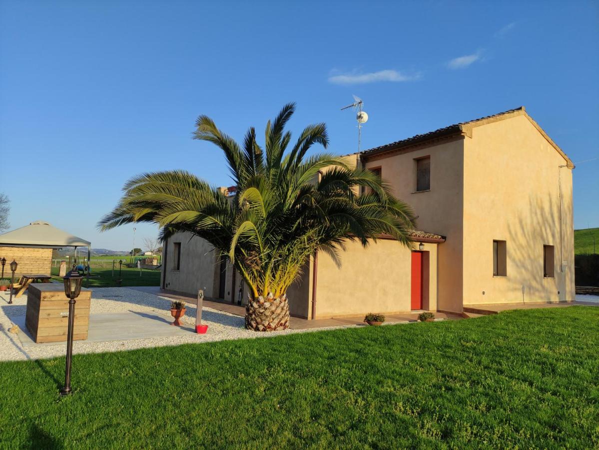 Casa Montefiore 13 Iris Lt Nella Tranquilla Campagna Marchigiana 안코나 외부 사진